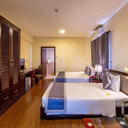 Baly Hotel Hue Exterior photo