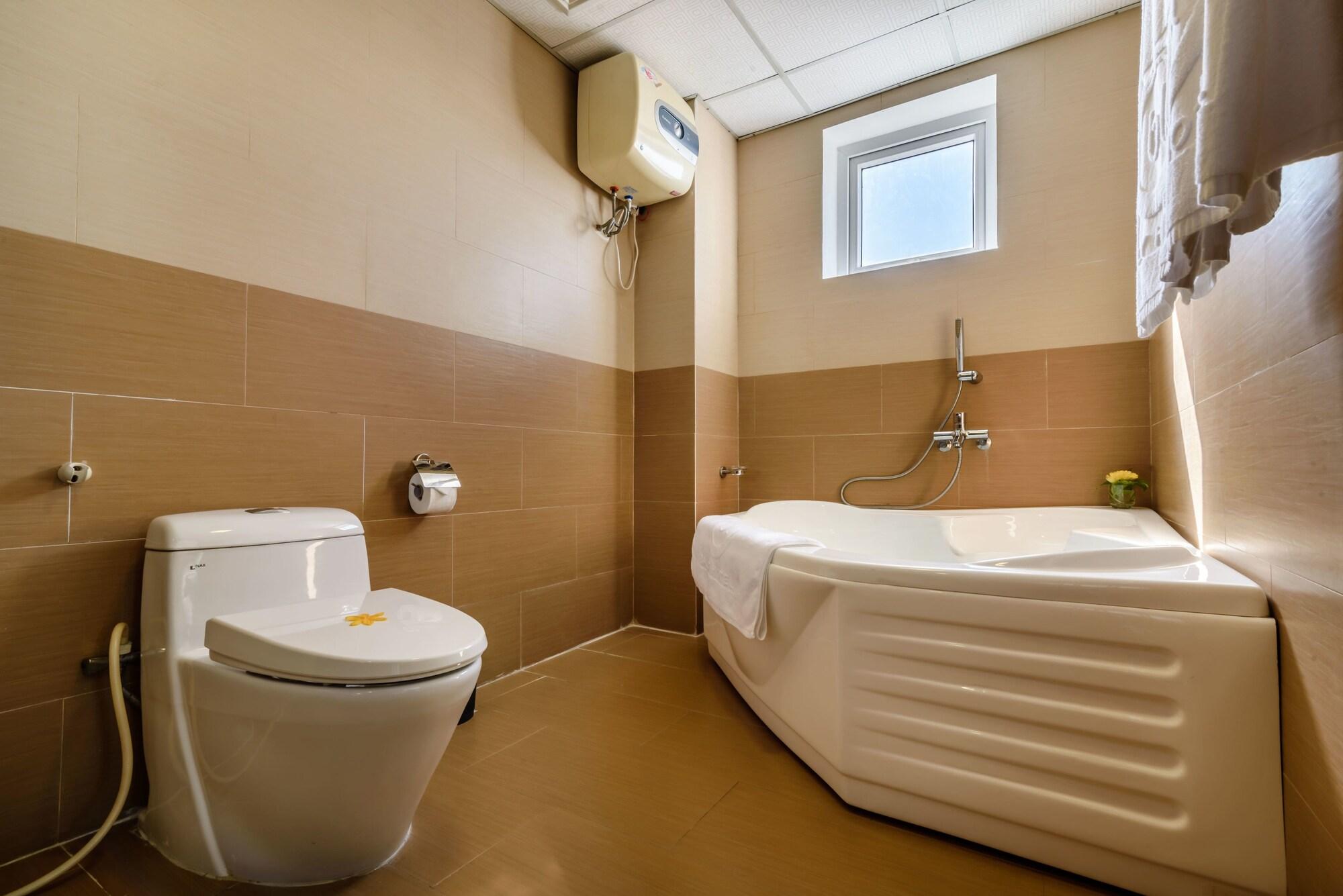 Baly Hotel Hué